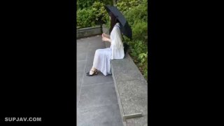 【秦總會所探花】外圍漂亮小姐姐堅挺美乳，曖昧燈光下耳鬢廝磨，花式啪啪呻吟聲不絕於耳，香艷刺激…